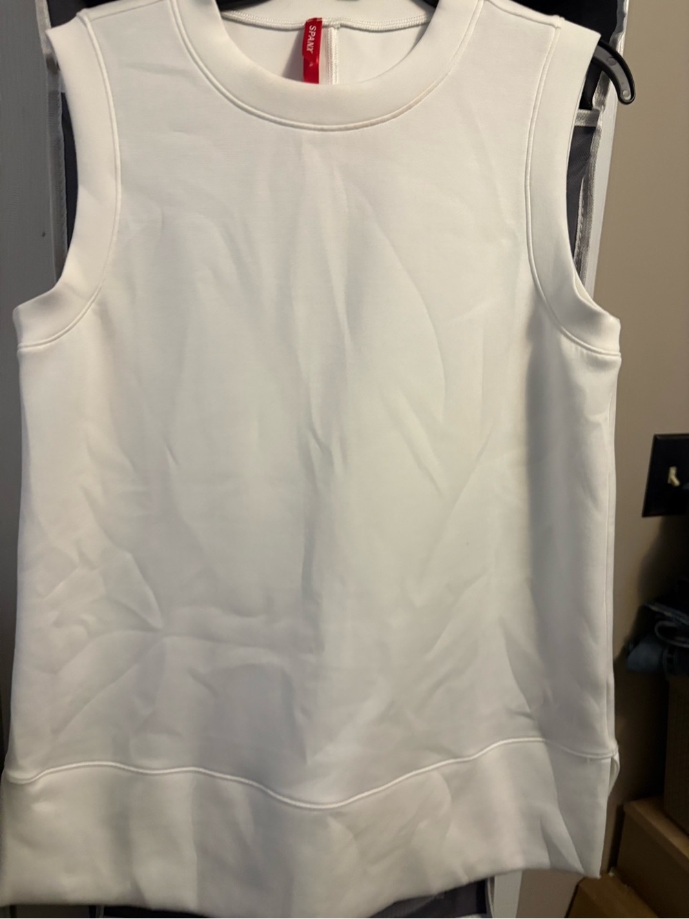 SPANX White Sleeveless Crewneck Tank - Picture 3 of 10